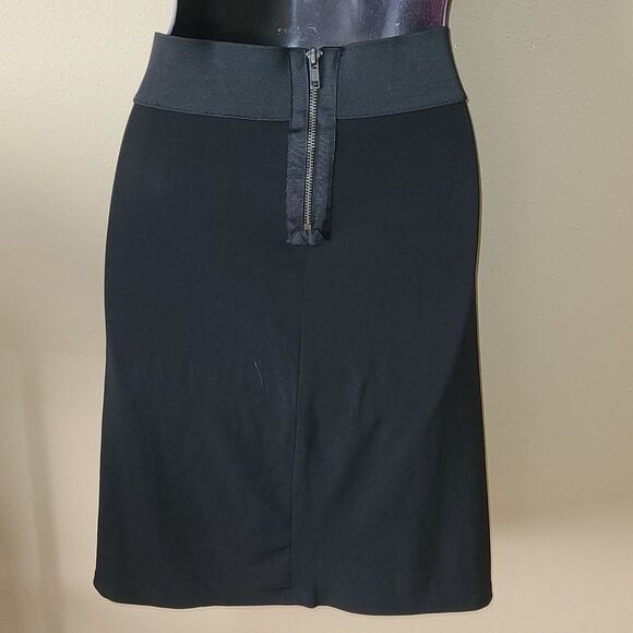 Worthington Black medium Pencil Skirt Stretch Band Waist zip back Womens - Picture 12 of 16